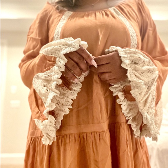 Belle of the Ball Smock Top - Picture 6 of 6